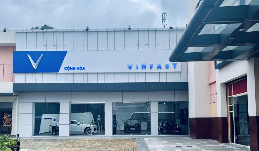 vinfast cong hoa 2 Tổng quan các dòng xe ô tô điện VinFast tháng 7/2025
